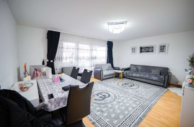 Wohnzimmer Ansicht 2